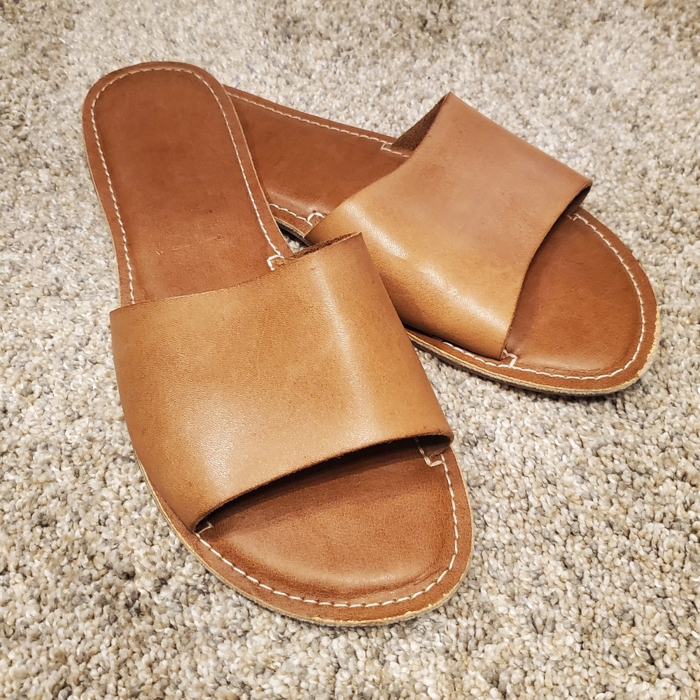 CJLA Beach sandals - Picture 2 of 3